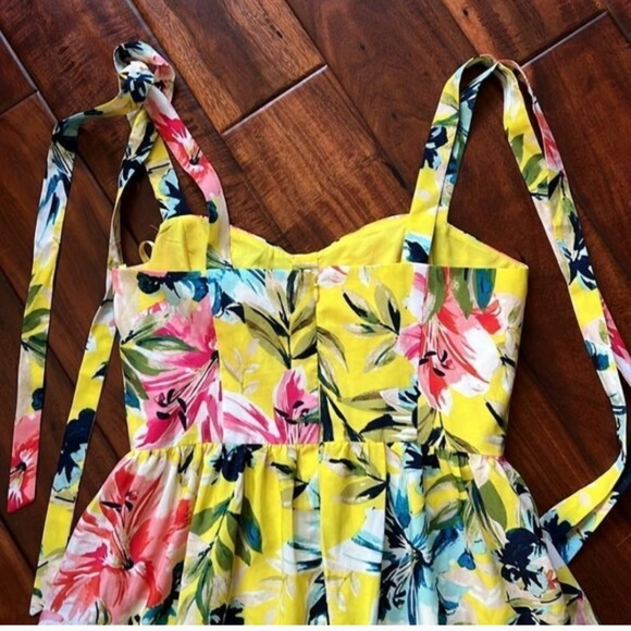 Eliza J Yellow  Midi Dress - Picture 4 of 5